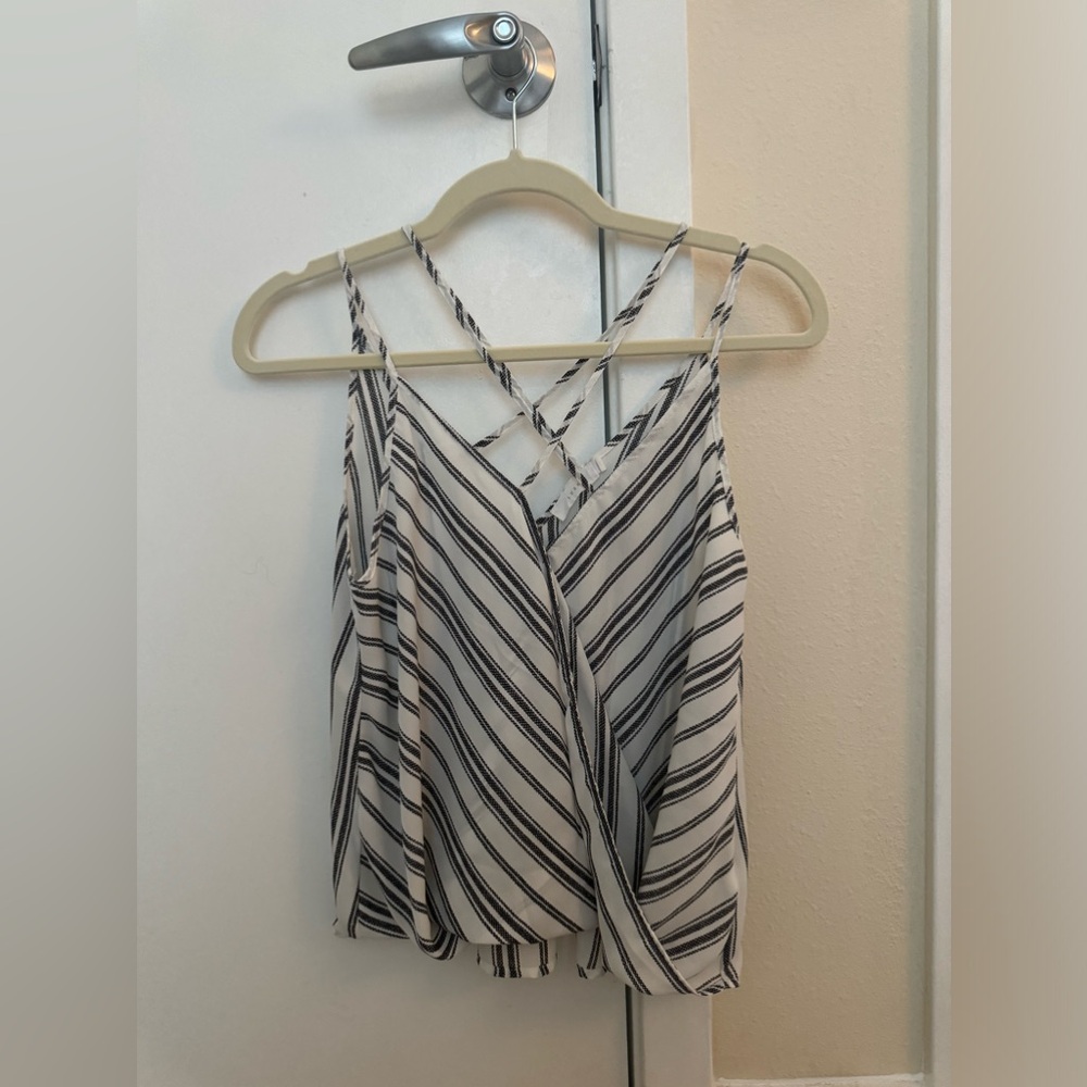 Criss cross tank top